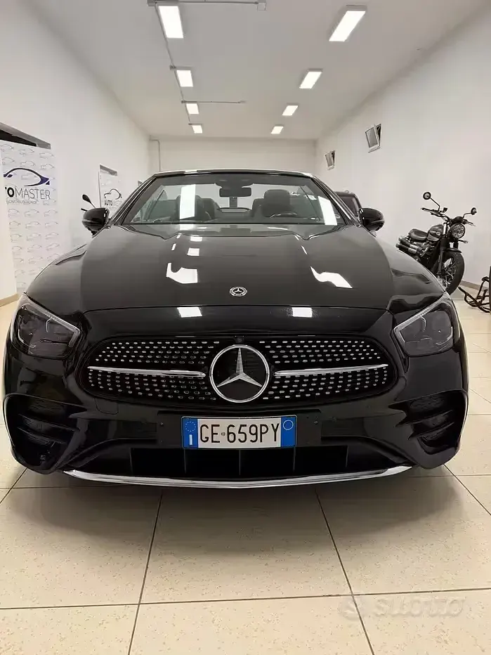 Usata Mercedes E220 Premium Plus 194 CV (142 kW) 2021 Cabrio