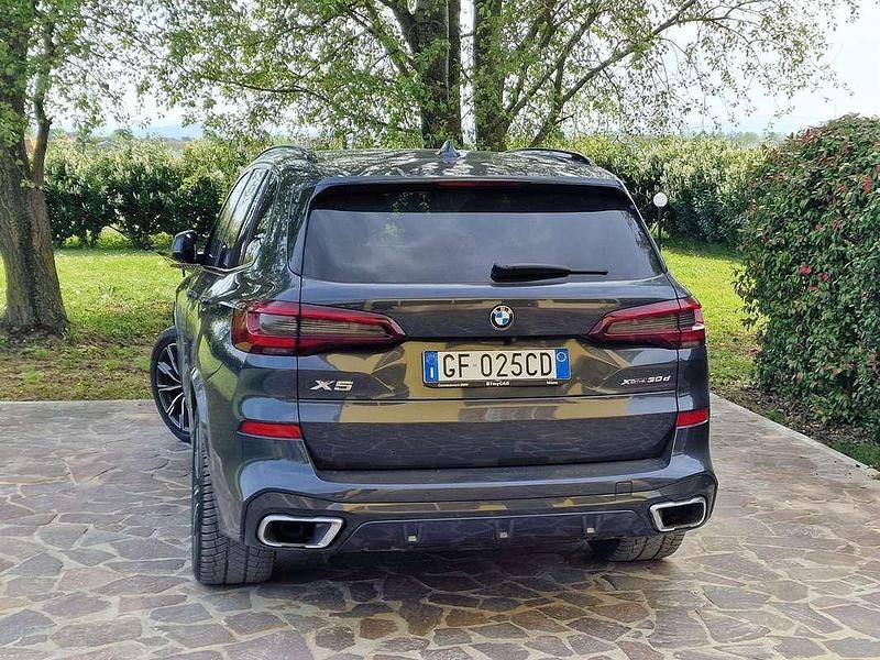 Usata BMW X5 Shadowline 286 CV (210 kW) 2021 SUV