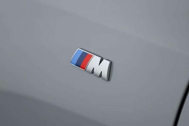 Usata BMW 540 M Sport 303 CV (222 kW) 2025 Grigio Station wagon