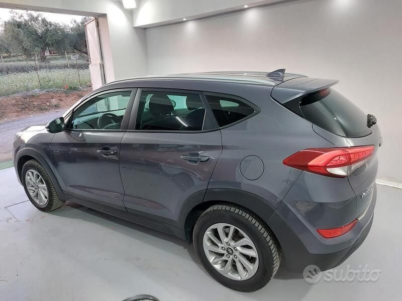 Usata Hyundai Tucson 2015 Grigio SUV