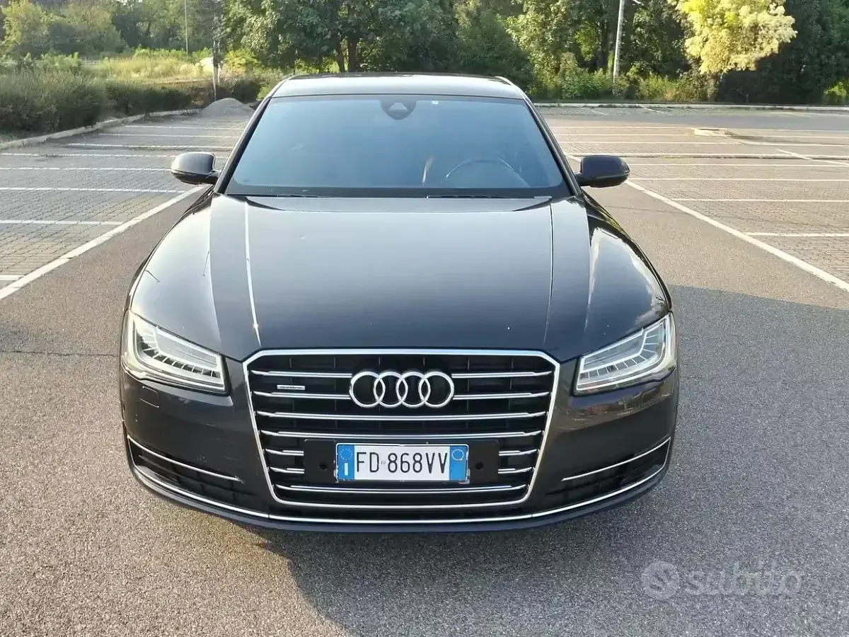 Usata Audi A8 262 CV (192 kW) 2016 Grigio Berlina