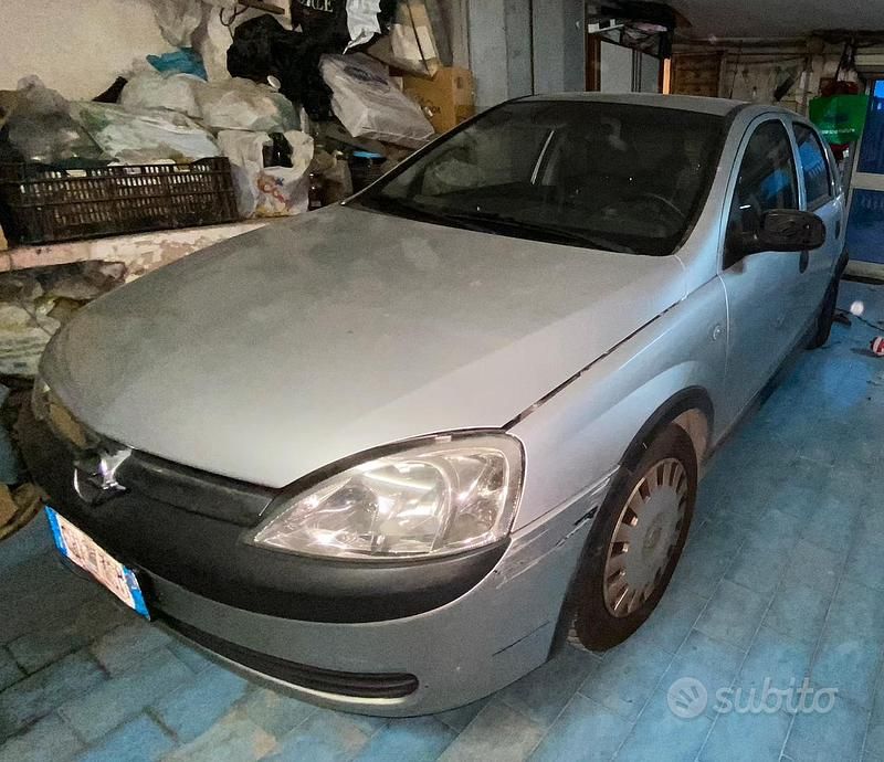 Usata Opel Corsa 70 CV (51 kW) 2003 Grigio Utilitaria
