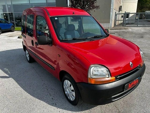 Usata Renault Kangoo 58 CV (42 kW) 1999 Rosso Monovolume