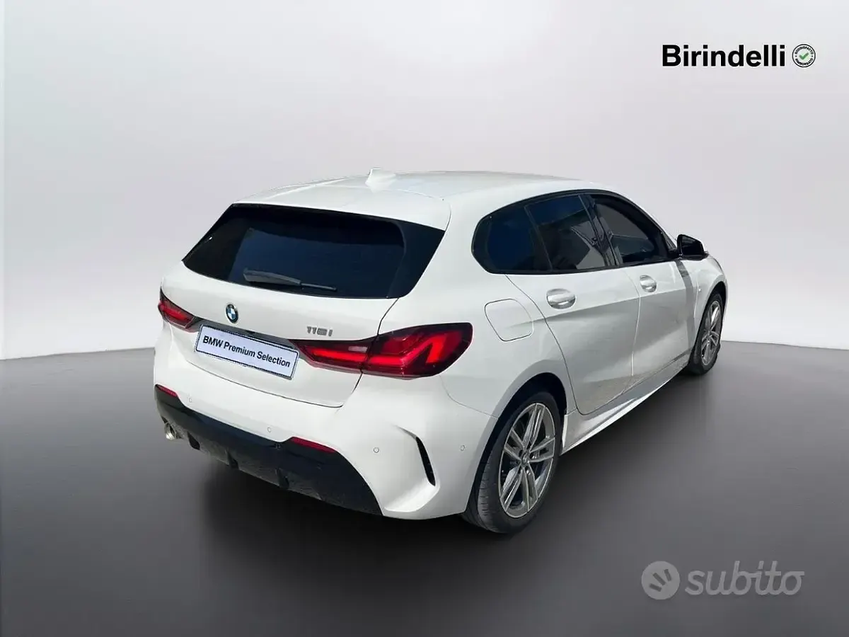 Usata BMW 116 M Sport 109 CV (80 kW) 2022 Alpin white pastello Utilitaria