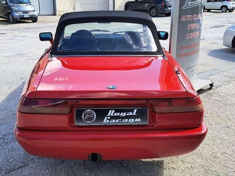 Usata Alfa Romeo Spider 129 CV (94 kW) 1991 Rosso Cabrio