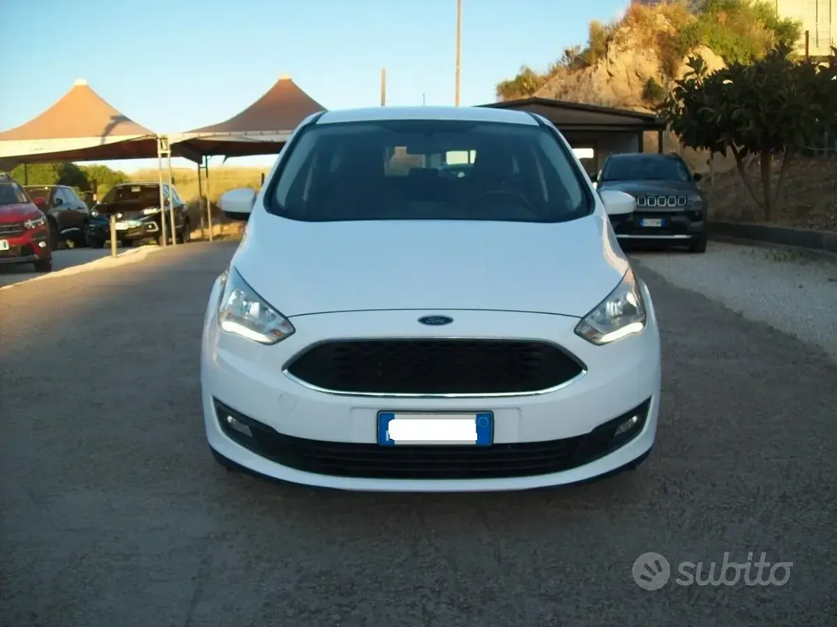 Usata Ford C-MAX Business Edition 95 CV (69 kW) 2016 Bianco Monovolume