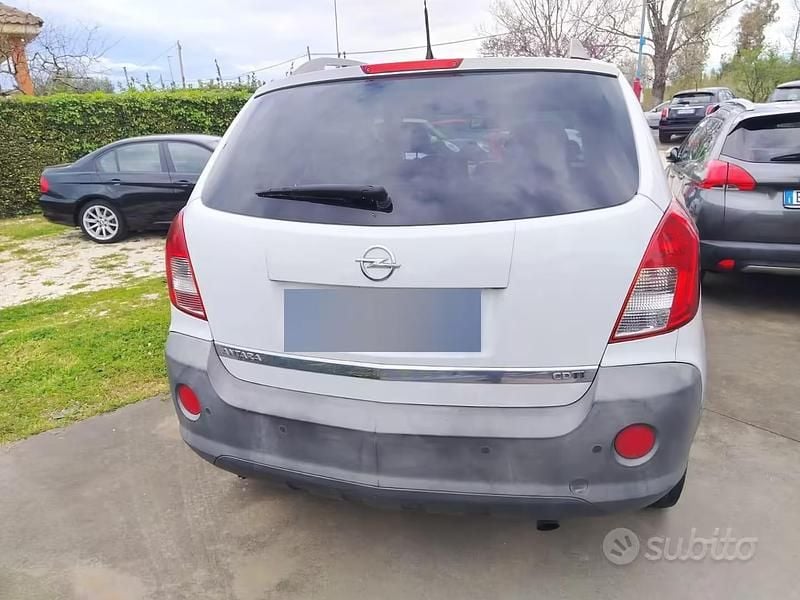 Usata Opel Antara Cosmo 163 CV (119 kW) 2011 Bianco SUV