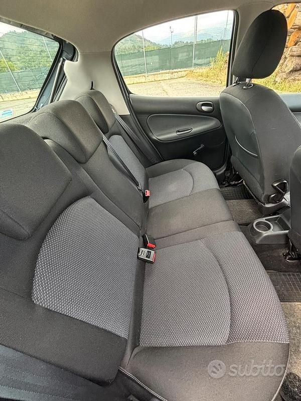 Usata Peugeot 206 60 CV (44 kW) 2010 Grigio Berlina