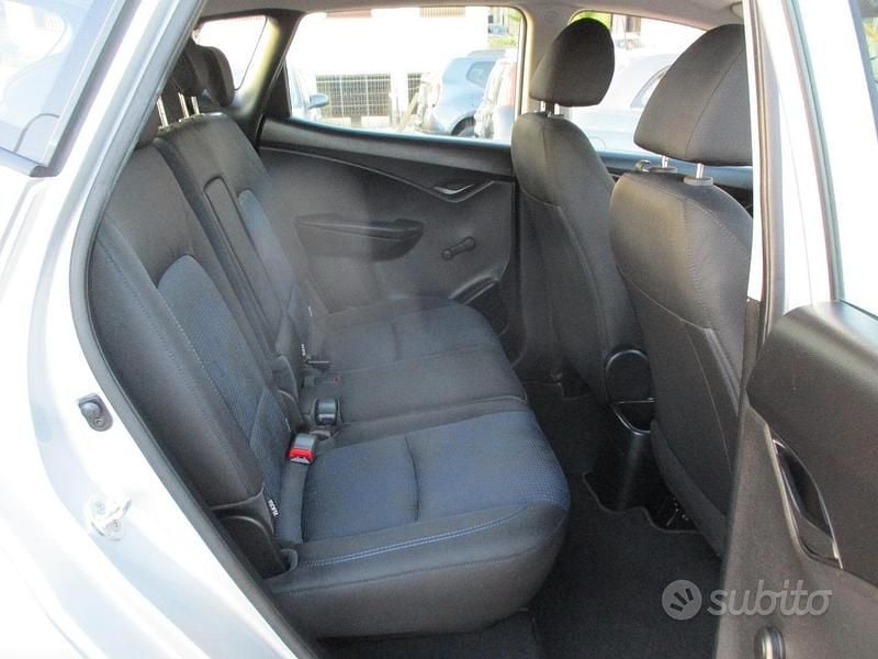 Usata Hyundai ix20 Xpossible 90 CV (66 kW) 2015 Grigio Utilitaria