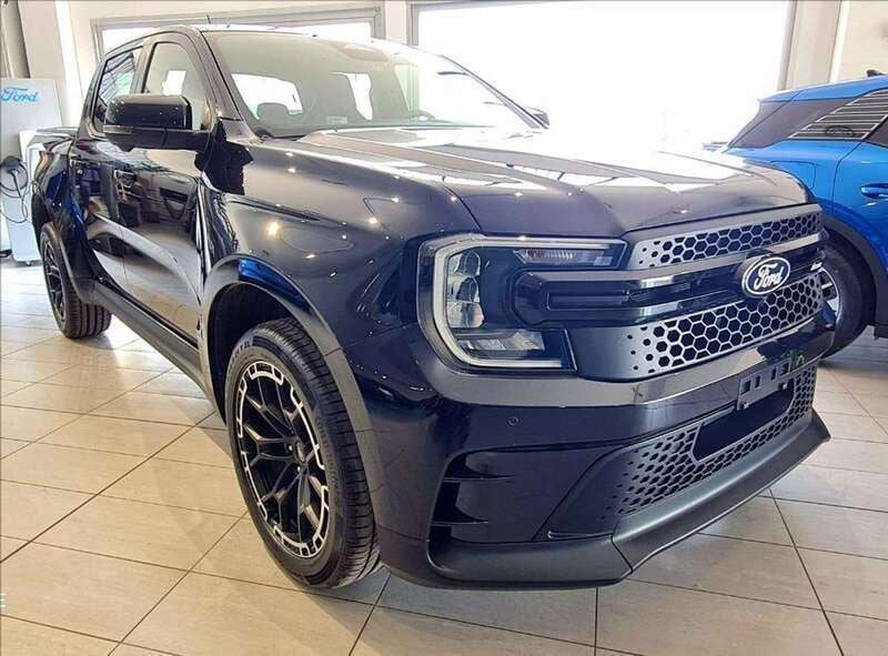 Nuova Ford Ranger S 241 CV (177 kW) 2025 Agate black Pick-up