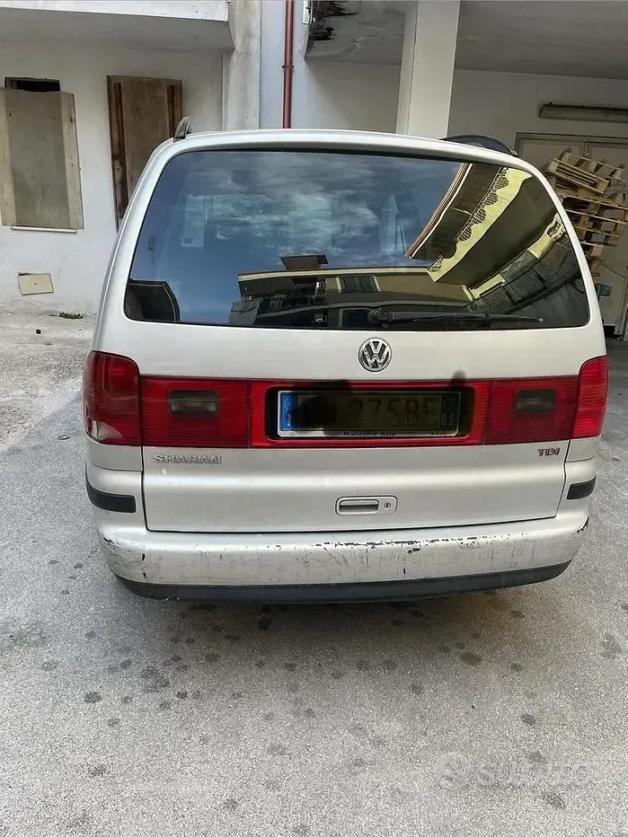 Usata VW Sharan 116 CV (85 kW) 2004 Grigio Monovolume