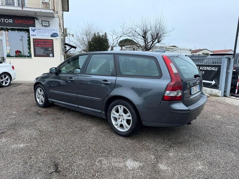 Usata Volvo V50 Summum 109 CV (80 kW) 2007 Station wagon