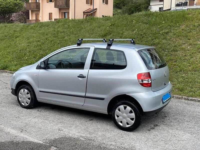 Usata VW Fox 54 CV (39 kW) 2008 Grigio Utilitaria