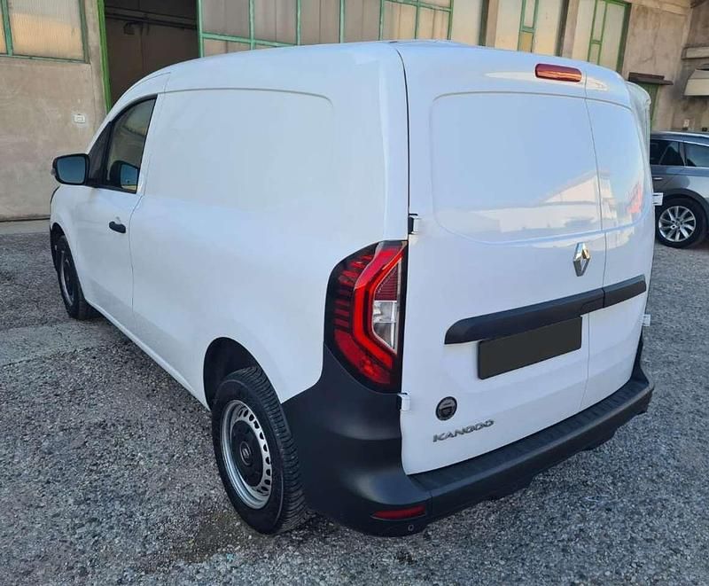 Usata Renault Kangoo Equilibre 116 CV (85 kW) 2023 Bianco Monovolume