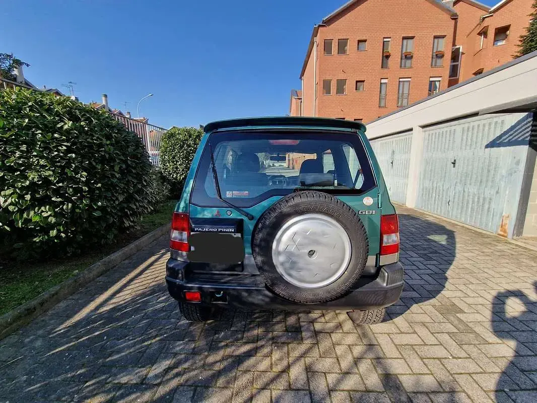 Usata Mitsubishi Pajero 120 CV (88 kW) 2000 Verde SUV
