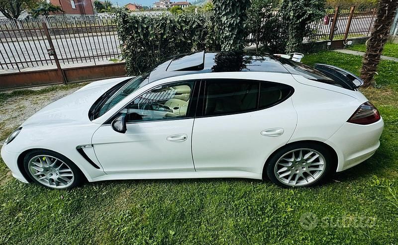 Usata Porsche Panamera 2012 Bianco Berlina