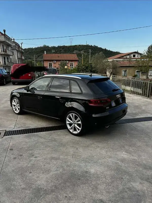 Usata Audi A3 Business 105 CV (77 kW) 2015 Berlina