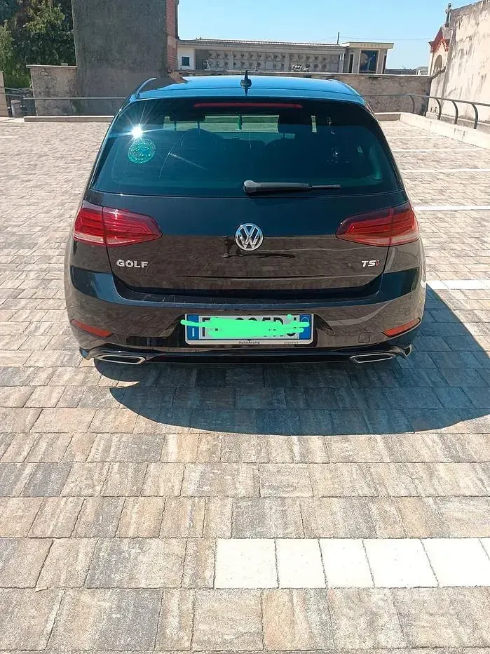 Usata VW Golf VII R-line 125 CV (91 kW) 2017 Nero Berlina