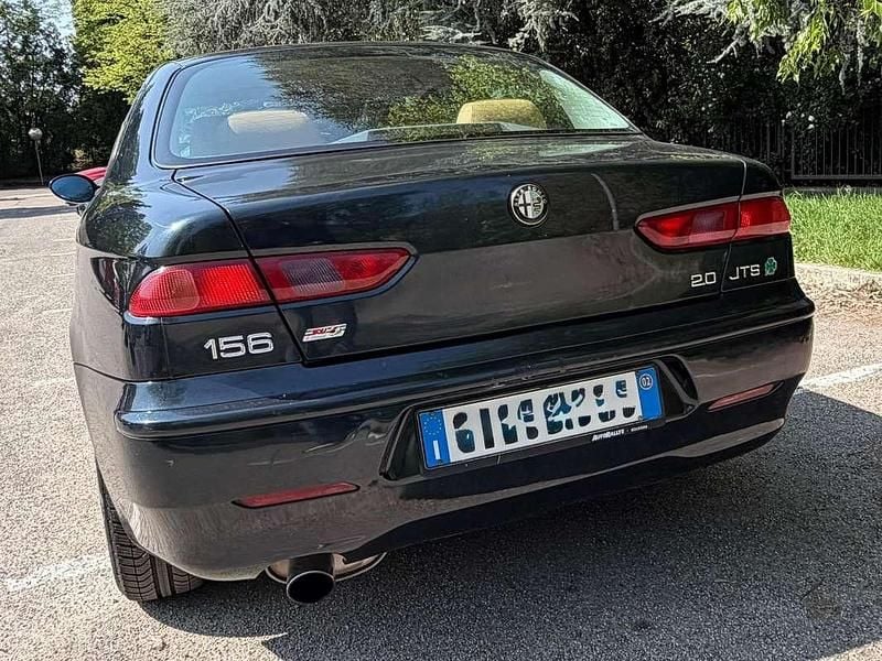 Usata Alfa Romeo 156 Distinctive 165 CV (121 kW) 2002 Blu/azzurro Berlina