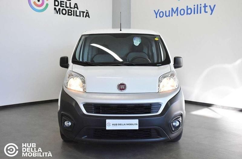 Bianco Usata 2020 Fiat Fiorino Monovolume | 8900 € (Buon prezzo) - Immagine 1/4