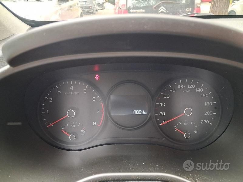 Usata Kia Picanto 67 CV (49 kW) 2022 Grigio Utilitaria