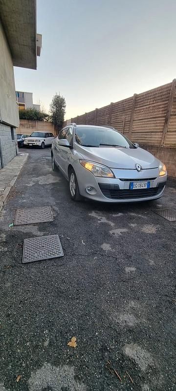 Usata Renault Mégane GT Line GT-Line 110 CV (80 kW) 2011 Grigio Station wagon