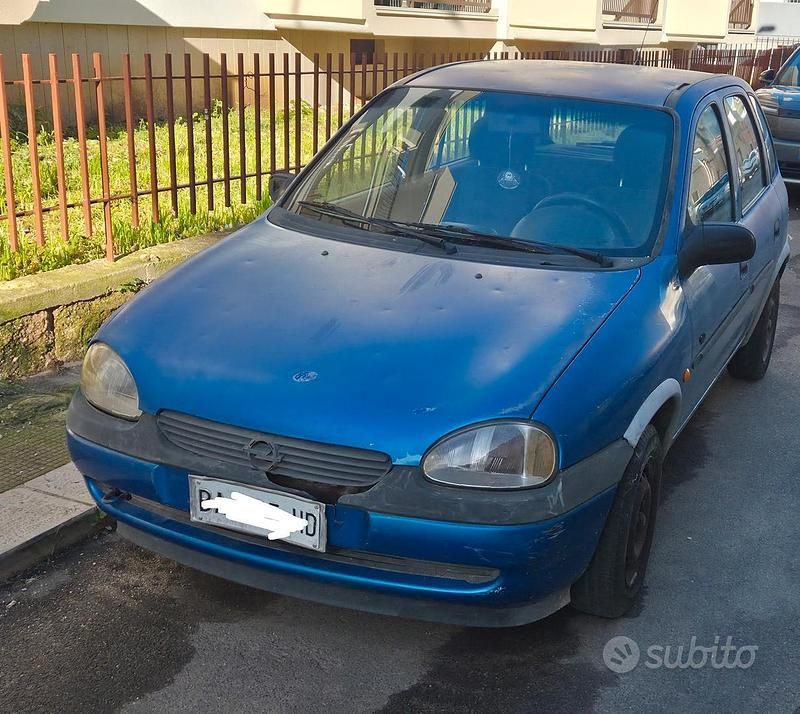 Usata Opel Corsa 1997 Blu Utilitaria