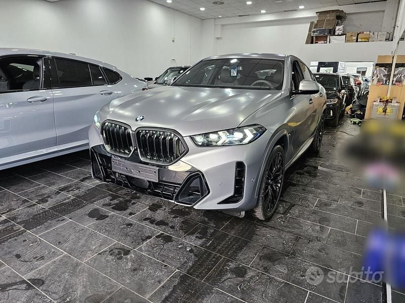 Usata BMW X6 M Sport 298 CV (219 kW) 2025 Grigio SUV