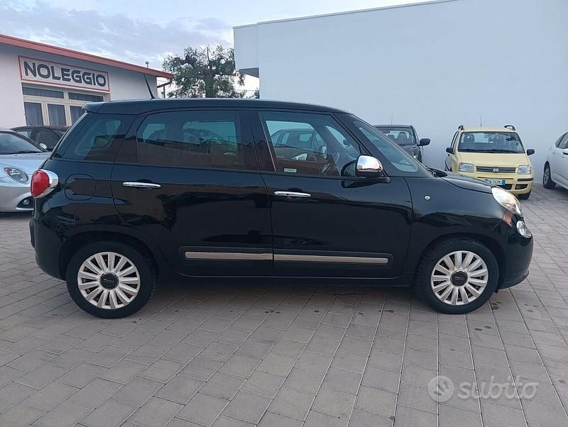 Usata Fiat 500L Lounge 95 CV (69 kW) 2017 Nero Monovolume