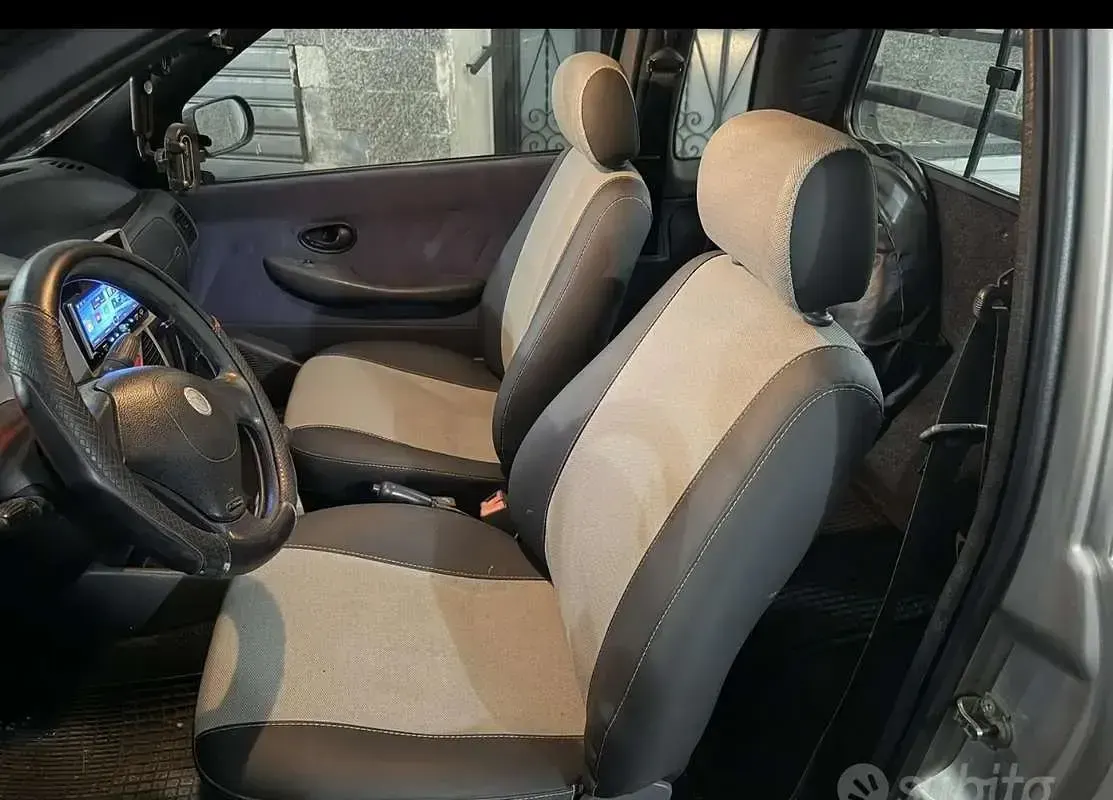 Usata Fiat Strada 109 CV (80 kW) 2004