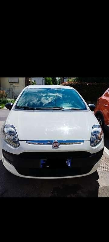 Usata Fiat Punto Evo Active 69 CV (50 kW) 2010 Utilitaria