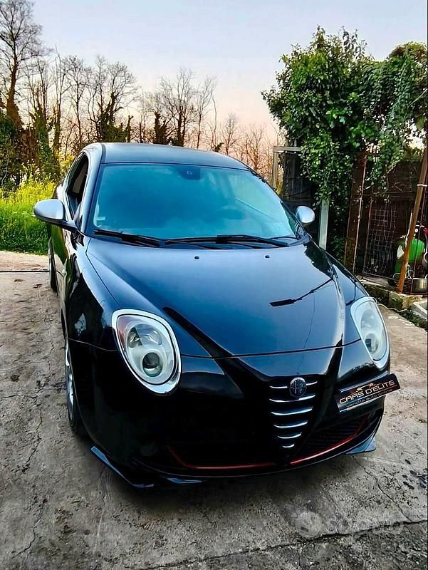 Usata Alfa Romeo MiTo 90 CV (66 kW) 2009 Nero Utilitaria