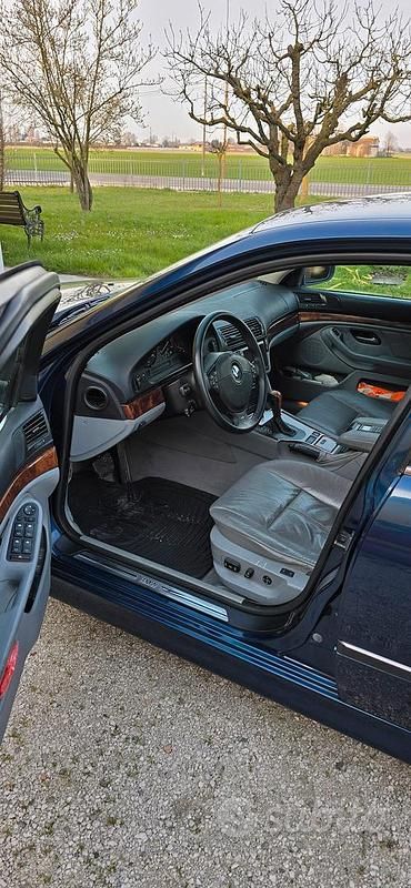 Usata BMW 535 250 CV (183 kW) 1999 Blu Berlina