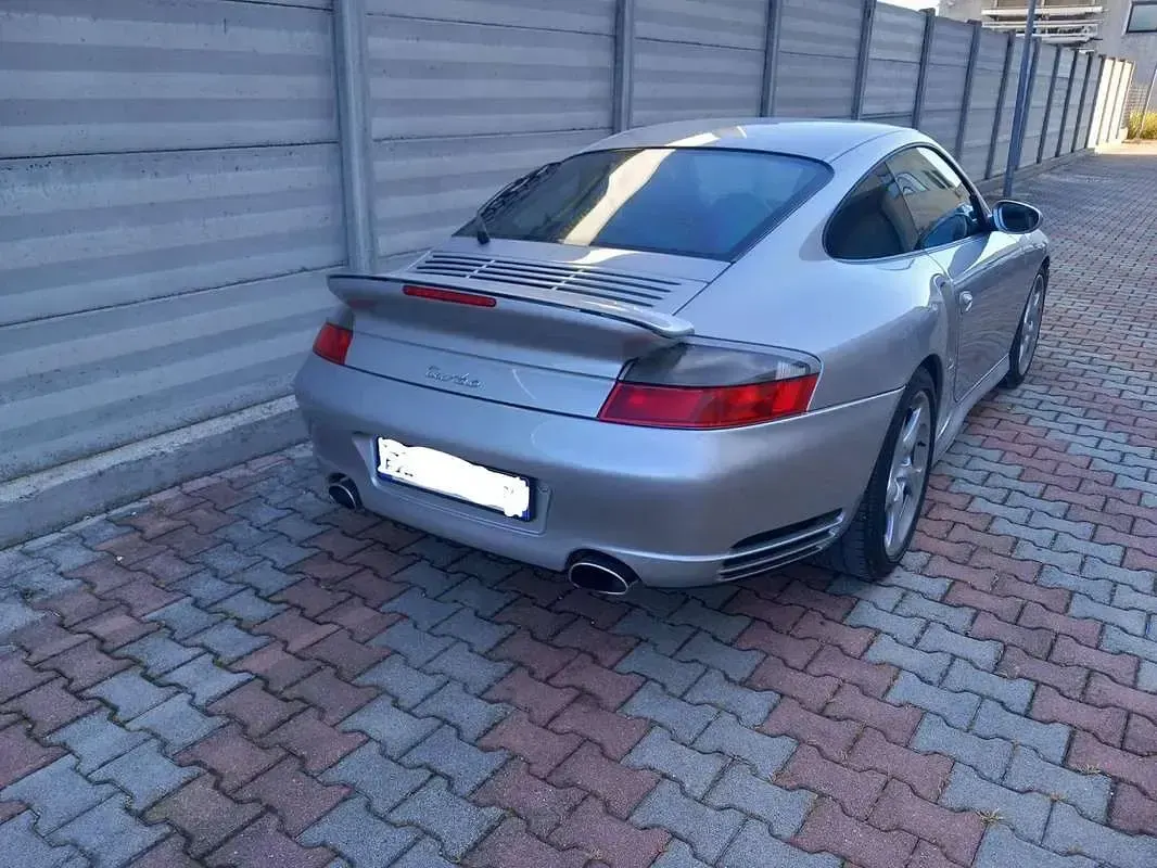 Usata Porsche 996 420 CV (308 kW) 2001 Argento Coupé