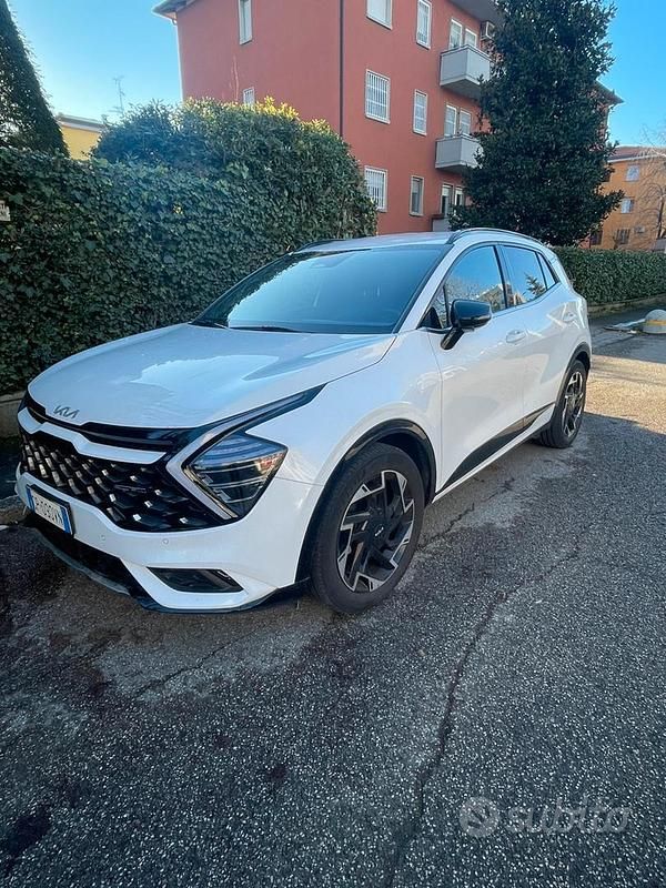 Usata Kia Sportage GT-Line 185 CV (136 kW) 2023 Bianco SUV