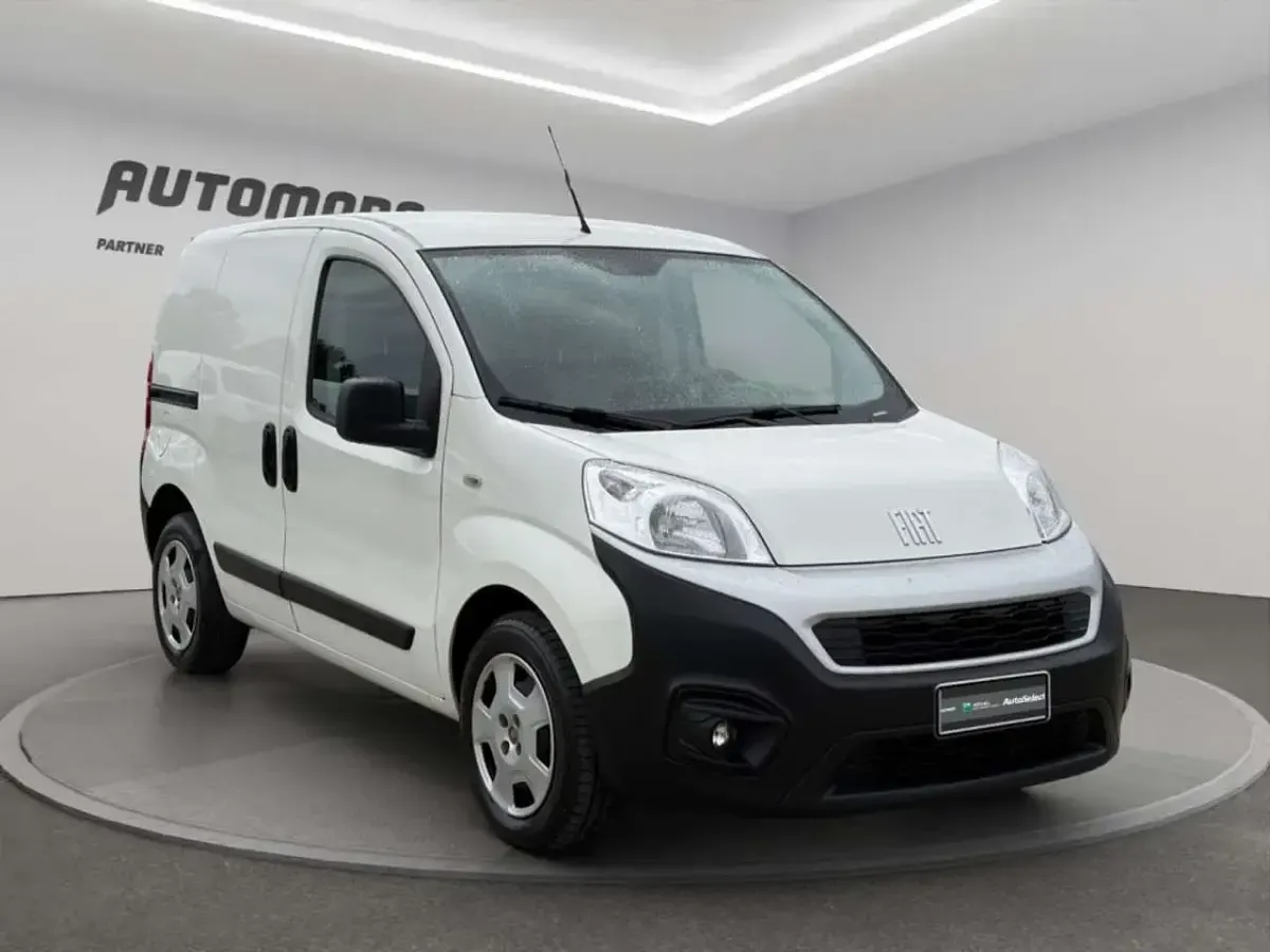 Usata Fiat Fiorino 95 CV (69 kW) 2022 Bianco Monovolume