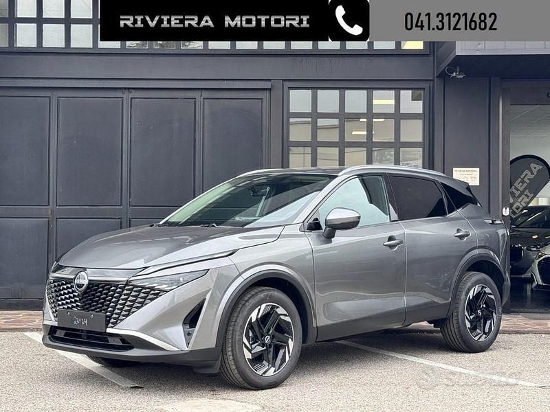 Grigio Nuova 2025 Nissan Qashqai N-Connecta SUV | 28.900 € (Buon prezzo) - Immagine 1/4