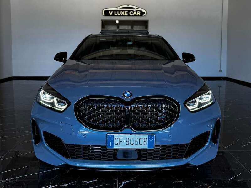 Scuro Usata 2021 BMW M135 Due volumi | 28.500 € (Buon prezzo) - Immagine 1/4