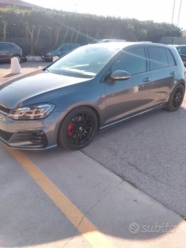 Usata VW Golf VII GTI 230 CV (169 kW) 2019 Berlina