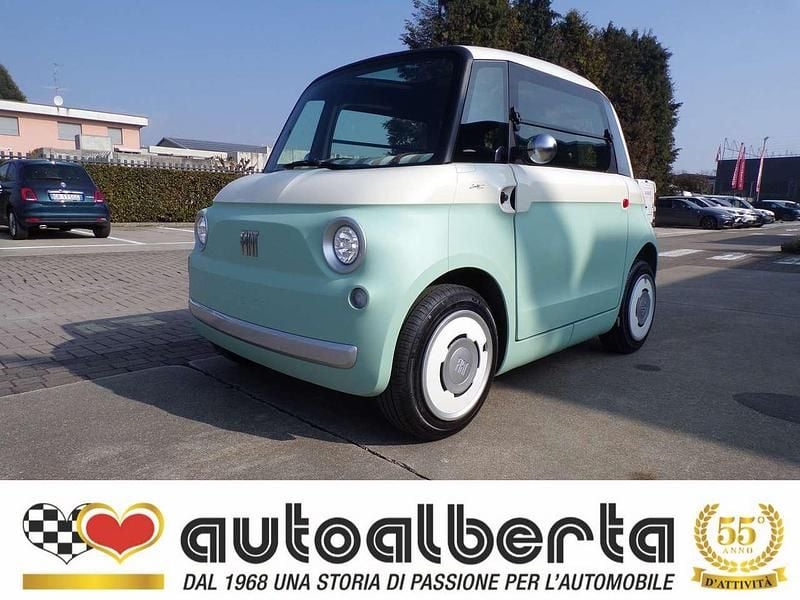 Nuova Fiat Topolino 2026 Verde vita / tetto crema Utilitaria