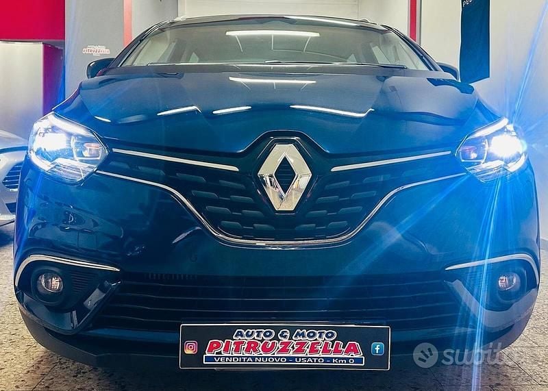 Usata Renault Grand Scénic IV Bose Edition 110 CV (80 kW) 2018 Blu Monovolume