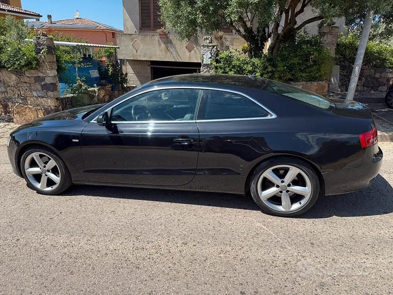 Begagnad Audi A5 S-Line 2010 Sportkupé