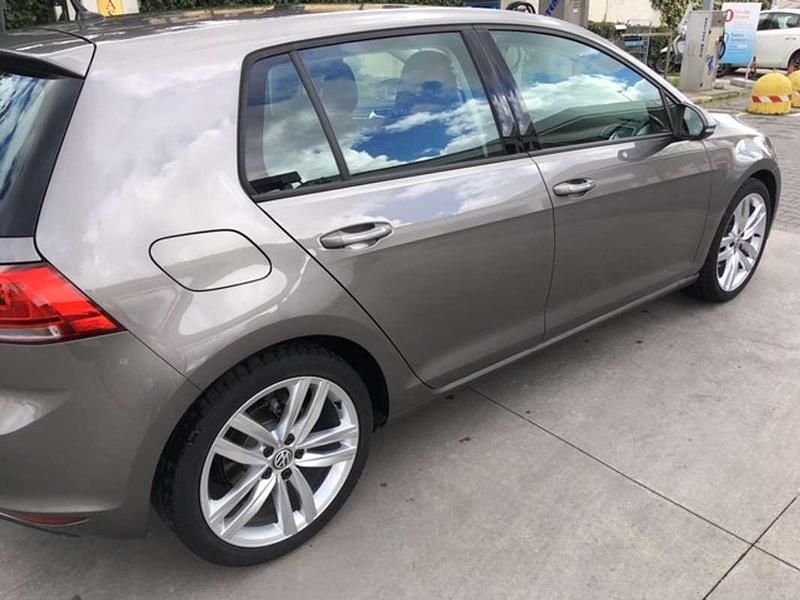 Usata VW Golf VII Highline 110 CV (80 kW) 2016 Grigio Berlina