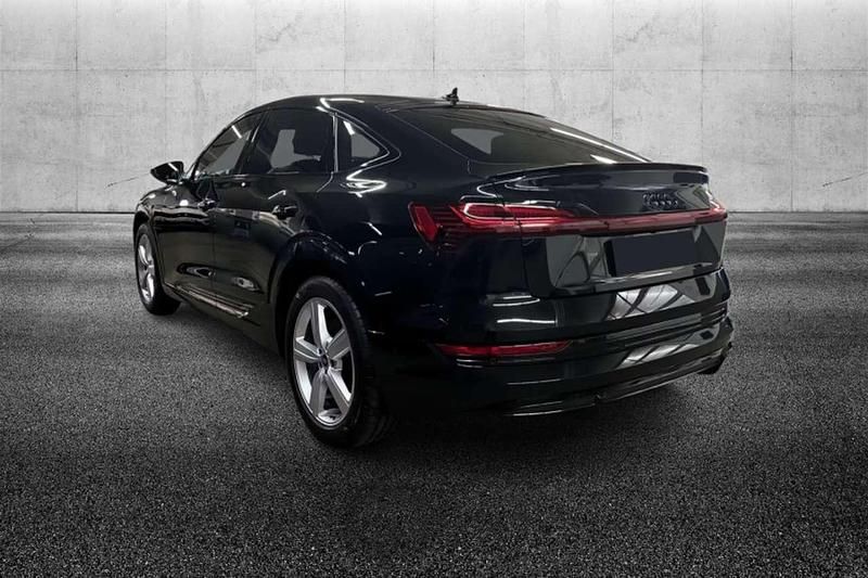 Usata Audi e-tron S-Line 158 kW (215 CV) 2021 Nero SUV