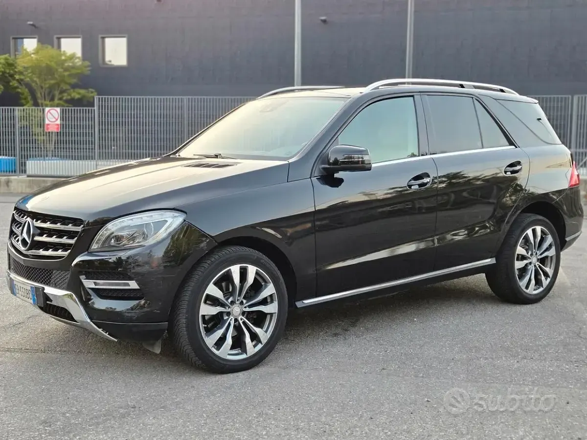 Usata Mercedes ML250 204 CV (150 kW) 2013 Nero SUV