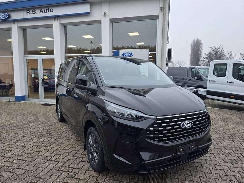 Nuova Ford Tourneo Custom Titanium 232 CV (170 kW) 2026 Nero Furgone
