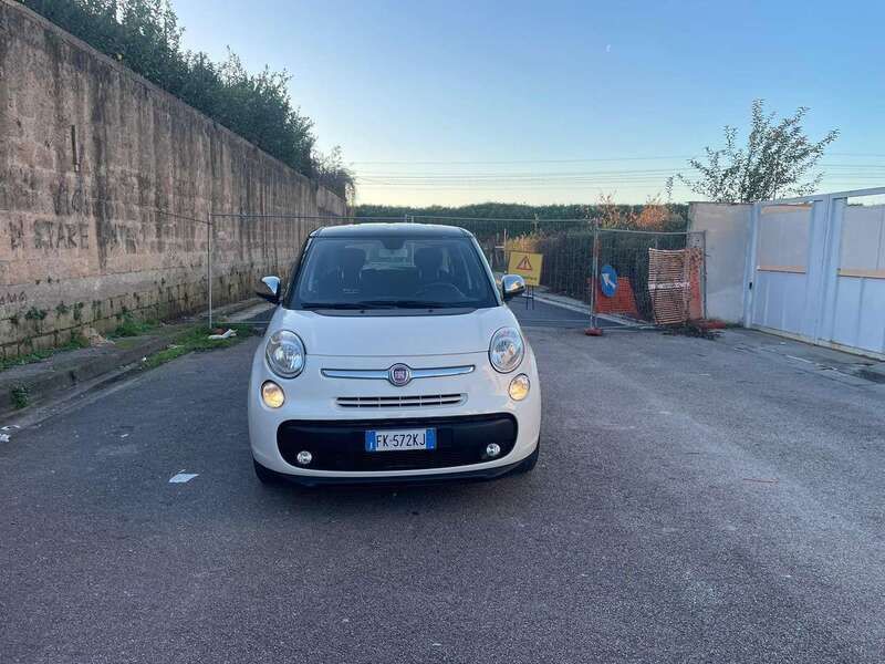 Usata Fiat 500L Lounge 95 CV (69 kW) 2017 Bianco Monovolume