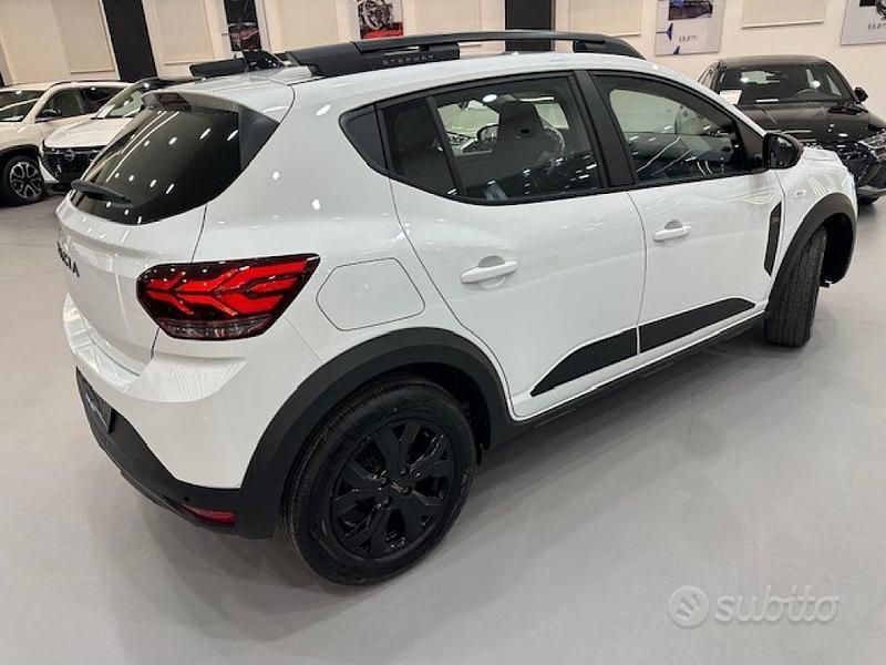 Nuova Dacia Sandero Extreme 101 CV (74 kW) 2025 Bianco pastello Berlina