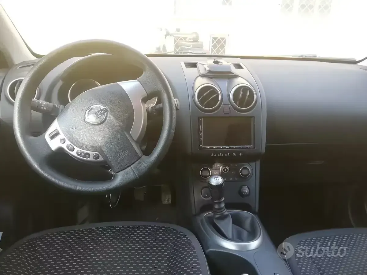 Usata Nissan Qashqai Tekna 106 CV (77 kW) 2009 Nero SUV