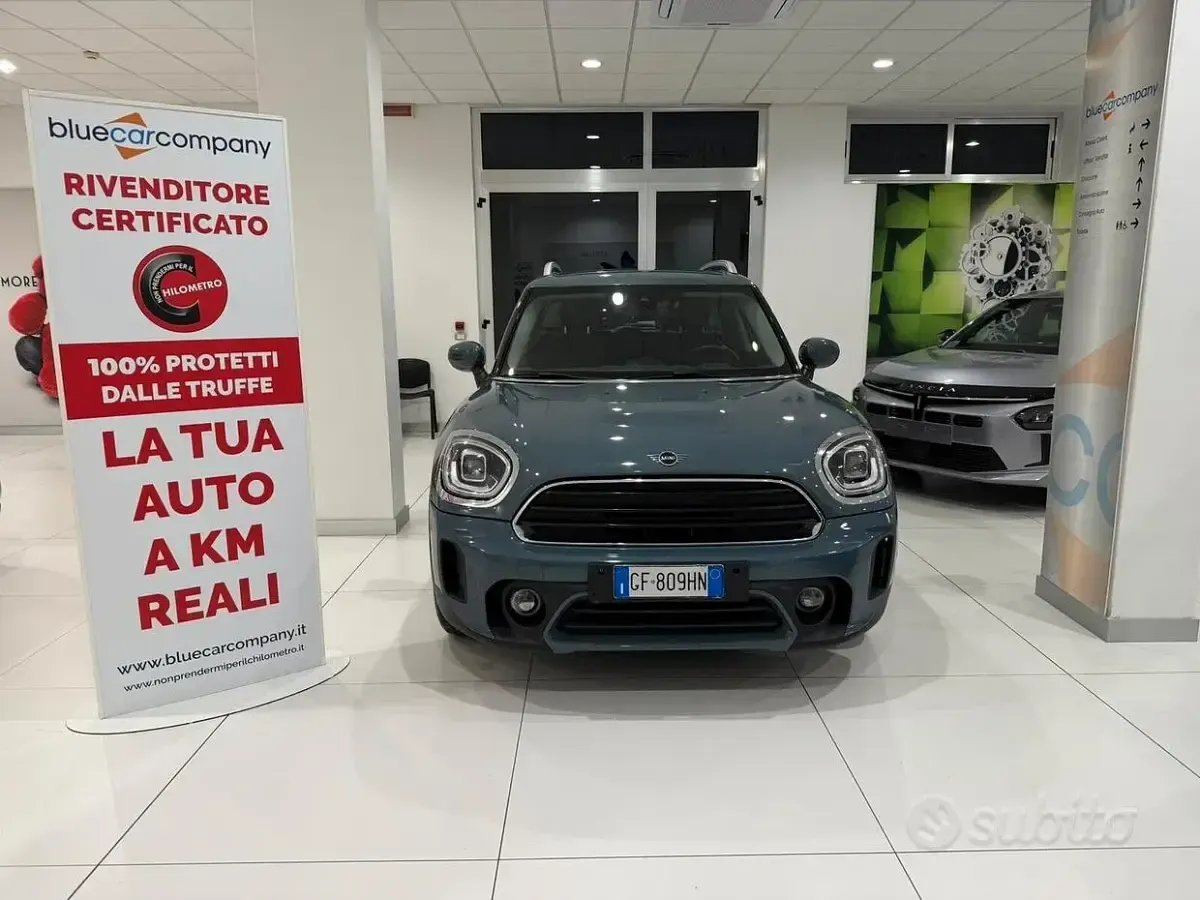 Usata Mini One D Countryman Business 116 CV (85 kW) 2021 Verde SUV